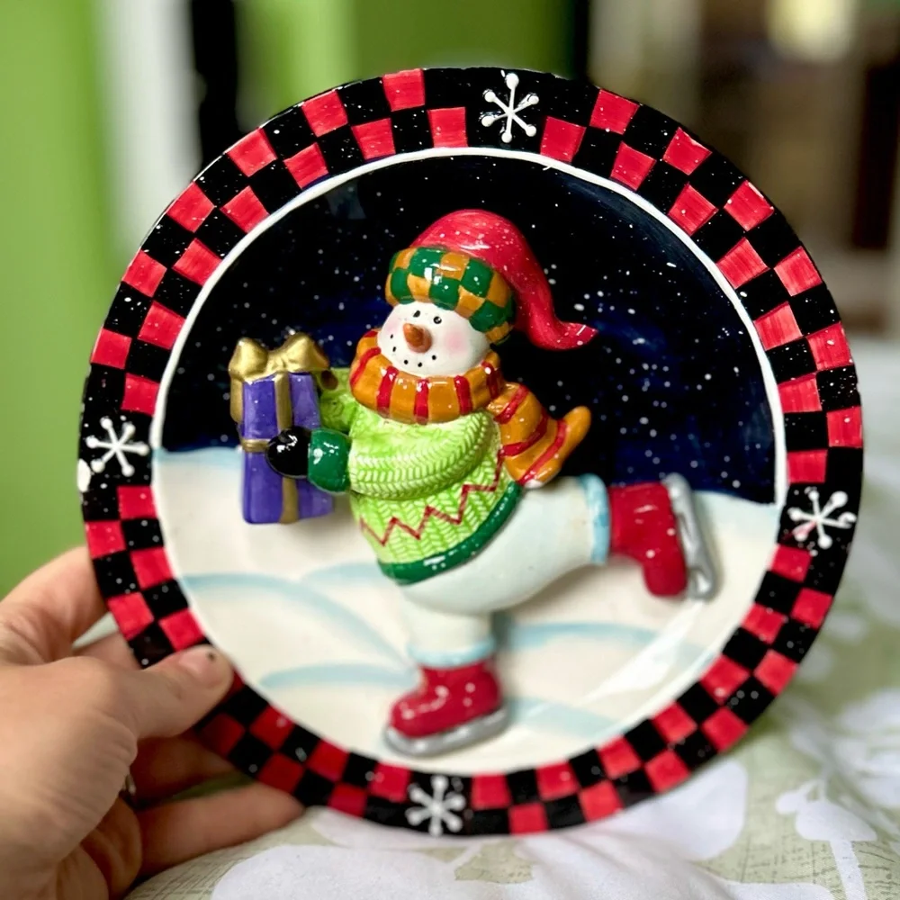 Retro 3D Winter Snowman Ice Skating Christmas Festive Holiday GANZ Wall Plate